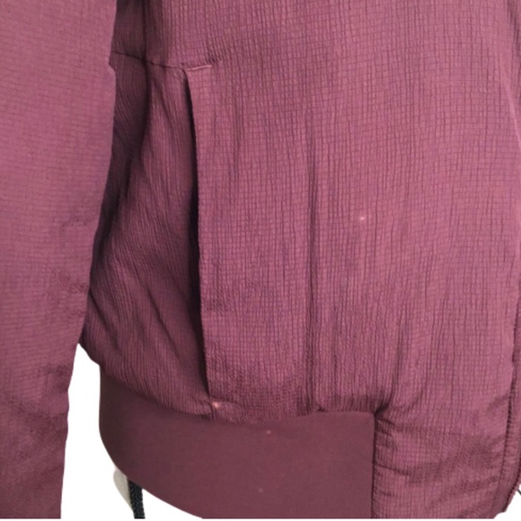 Lululemon Non-Stop Reversible Bomber Jacket 8 - Picture 11 of 16